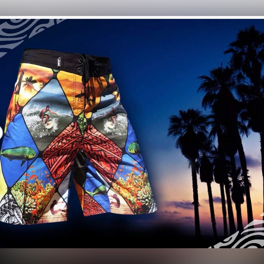 Tahitian Diamond-Pattern Board Shorts with Ocean and Surf Motif-SZ 34
